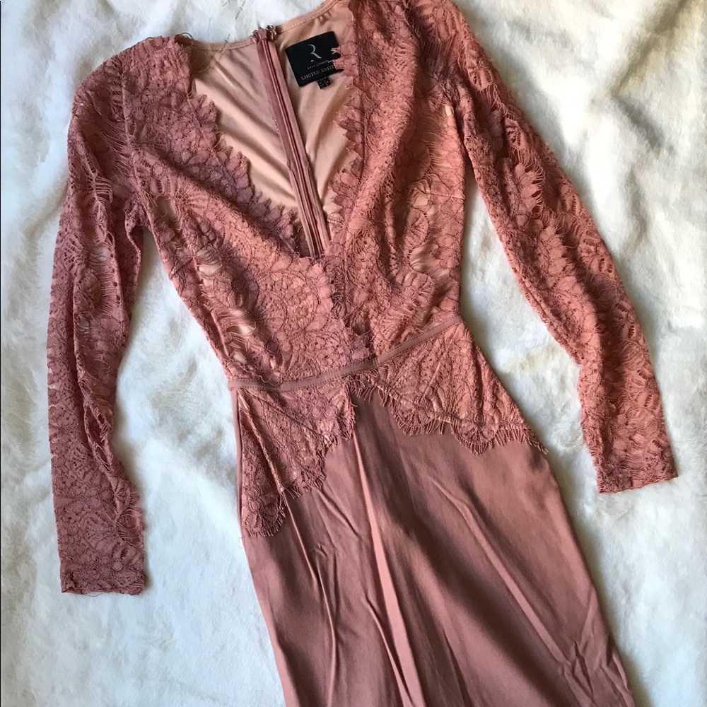 COPY - Blush Nude Long Sleeve Plunge Scallop Lace Dress